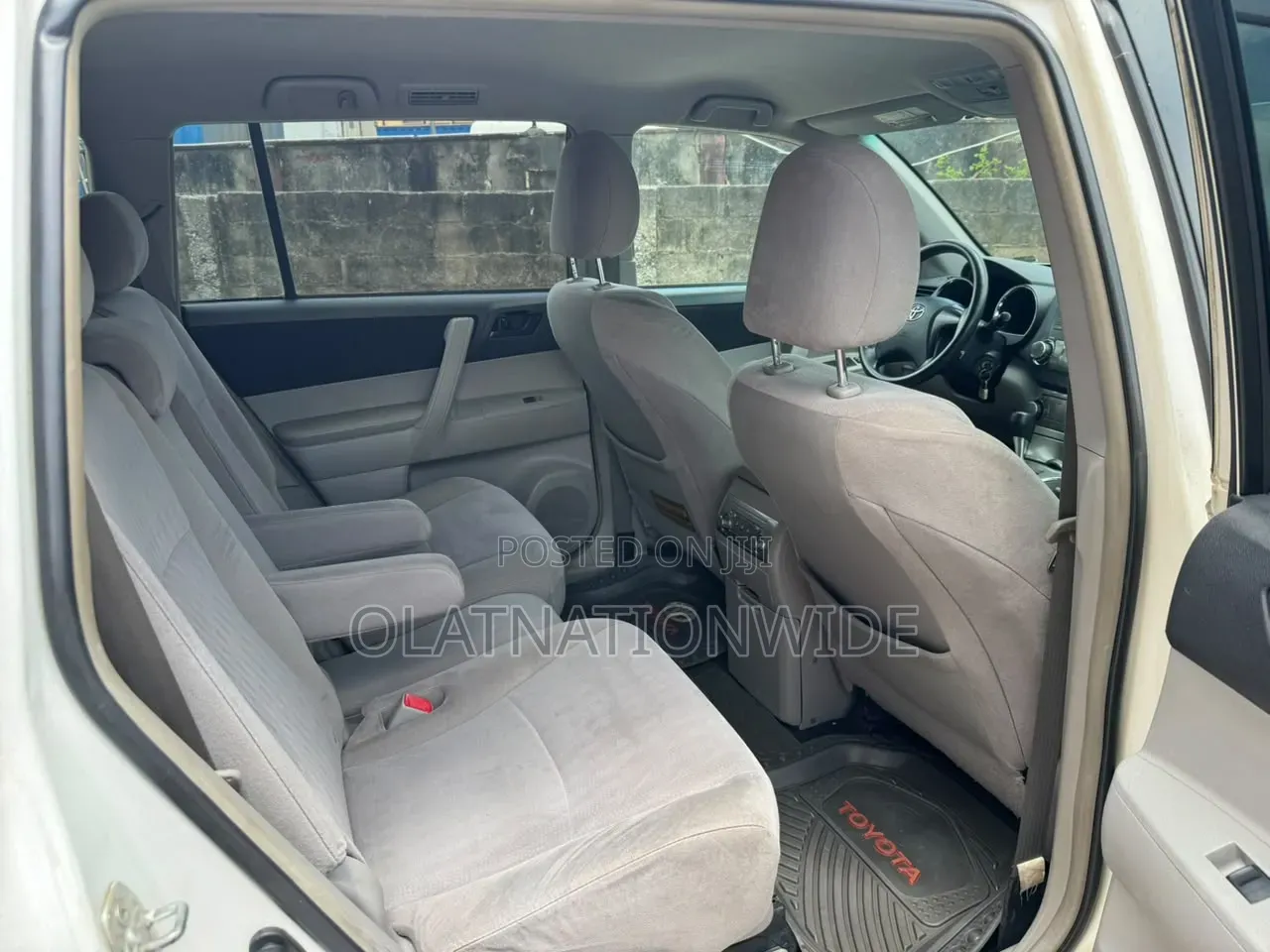 Toyota Highlander Limited 3.5l 4WD 2013 White