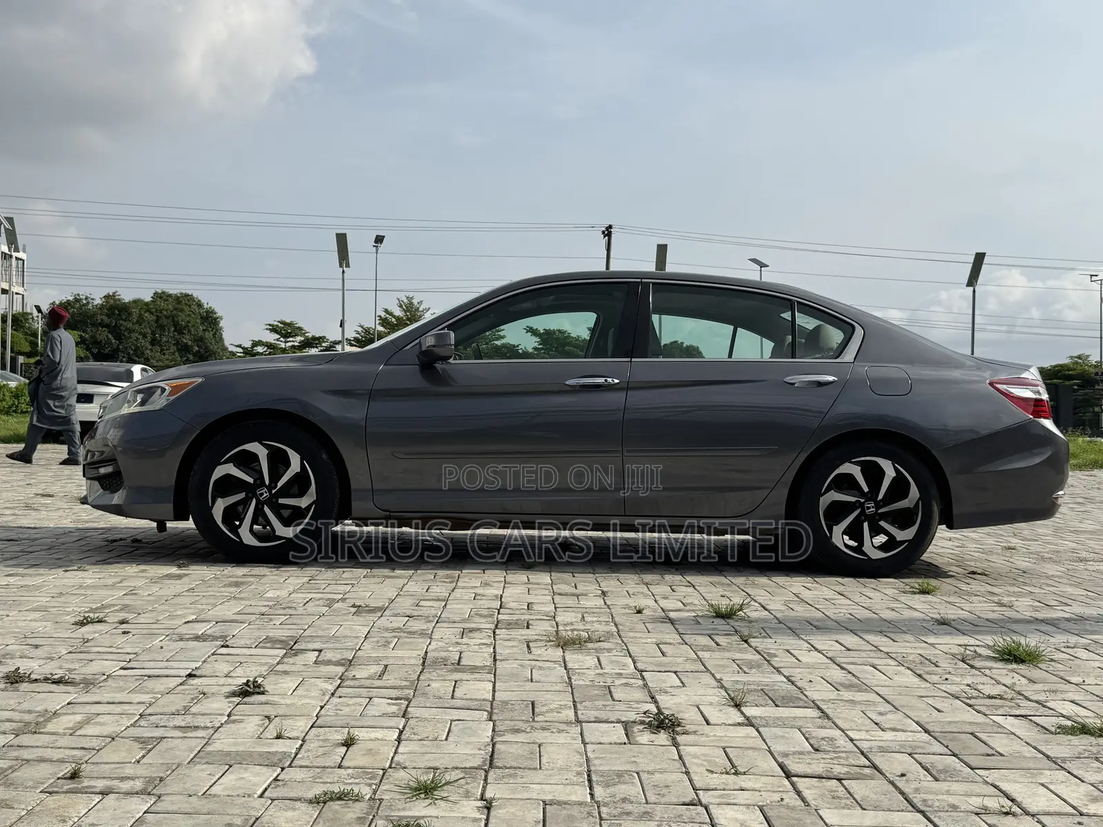Honda Accord EX-L 4dr Sedan FWD (2.4L 4cyl 2A) 2016 Gray