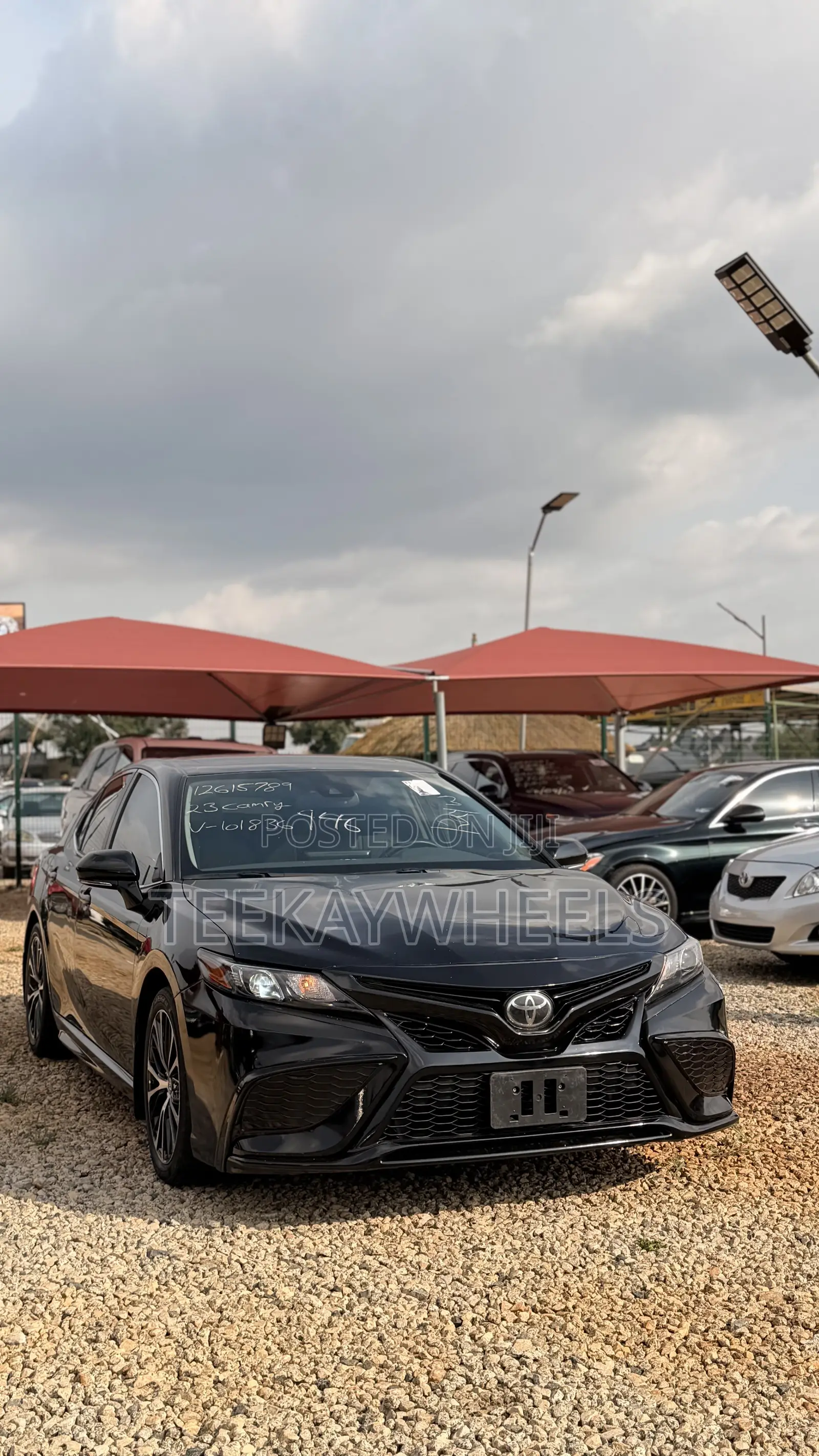 Toyota Camry SE 2023 Black