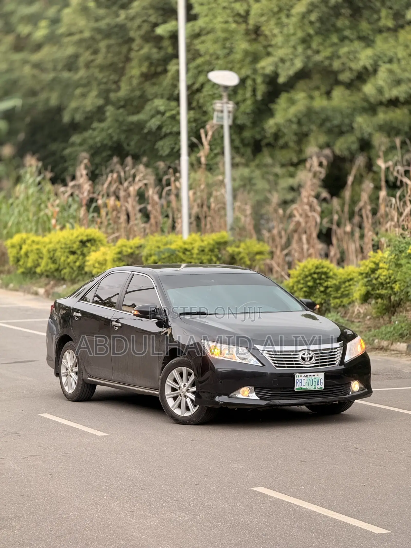 Toyota Camry XLE 4dr Sedan w/Prod. End 11/13 (3.5L 6cyl 6A) 2014 Black