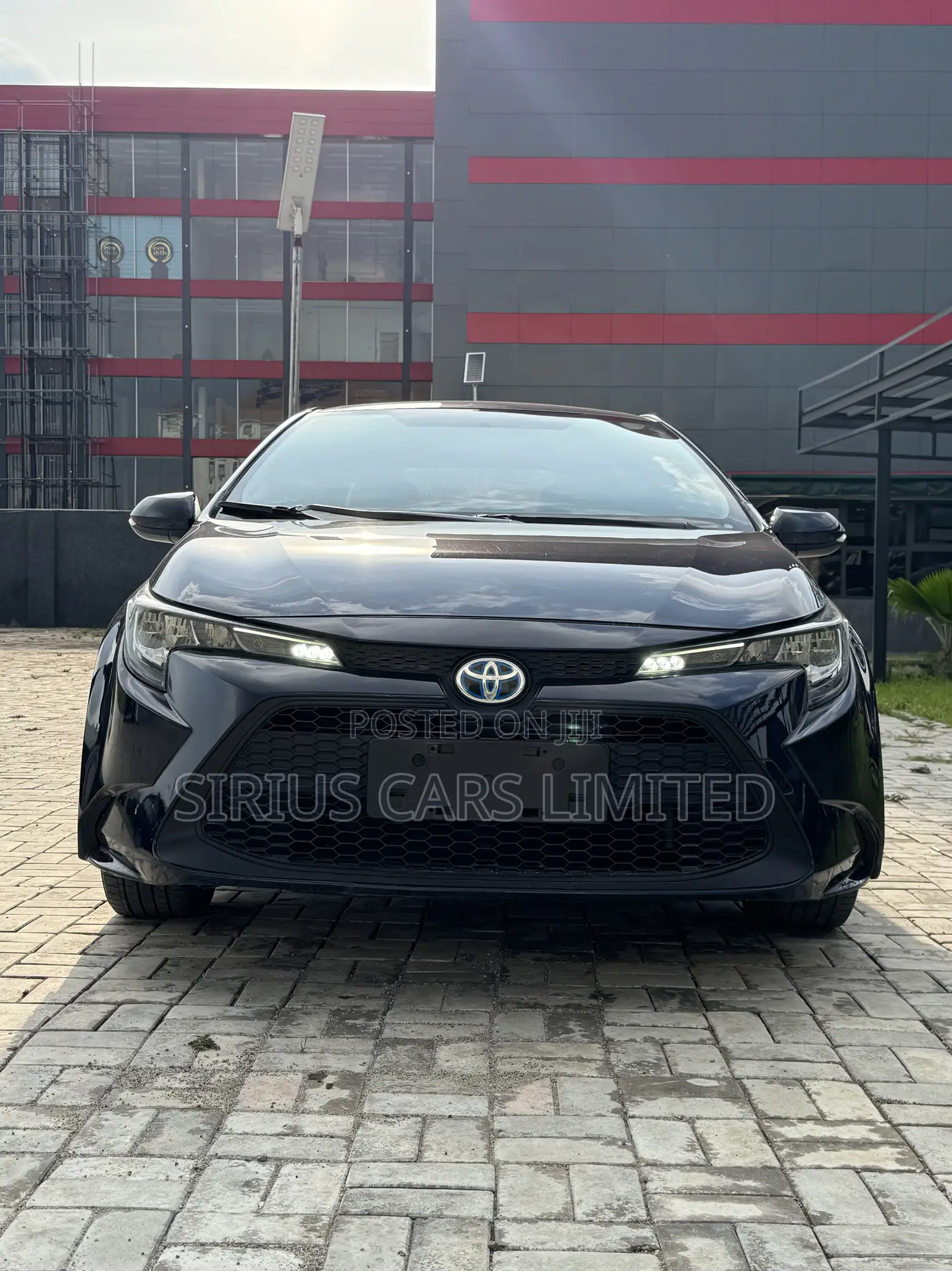 Toyota Levin Hybrid Exclusive 2022 Blue