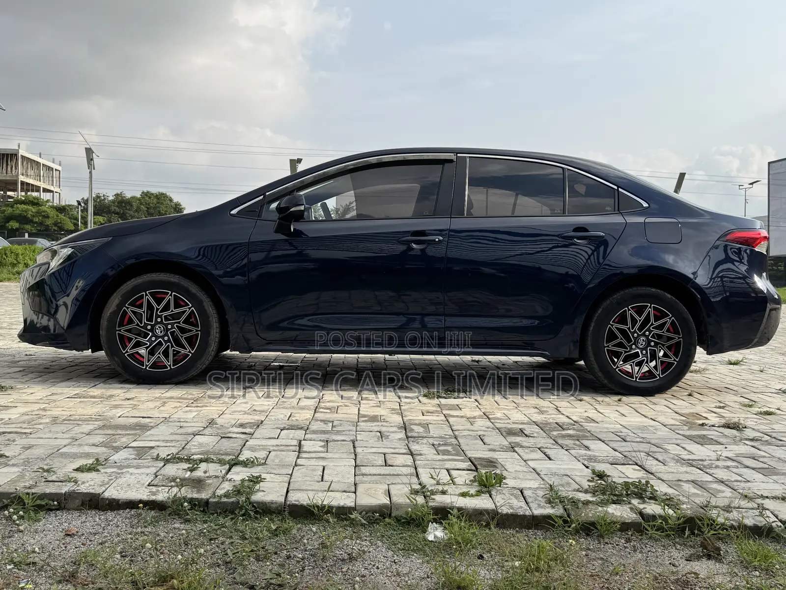 Toyota Levin Hybrid Exclusive 2022 Blue