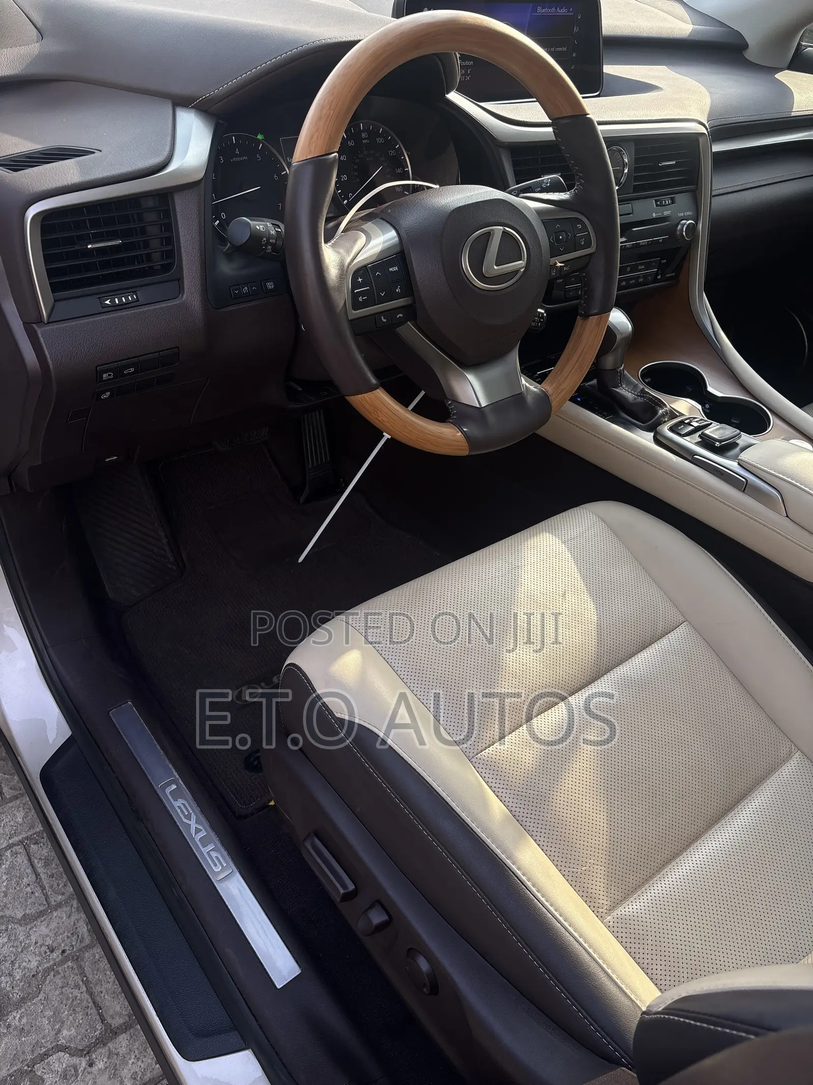 Lexus RX 350 AWD 2018 Gold