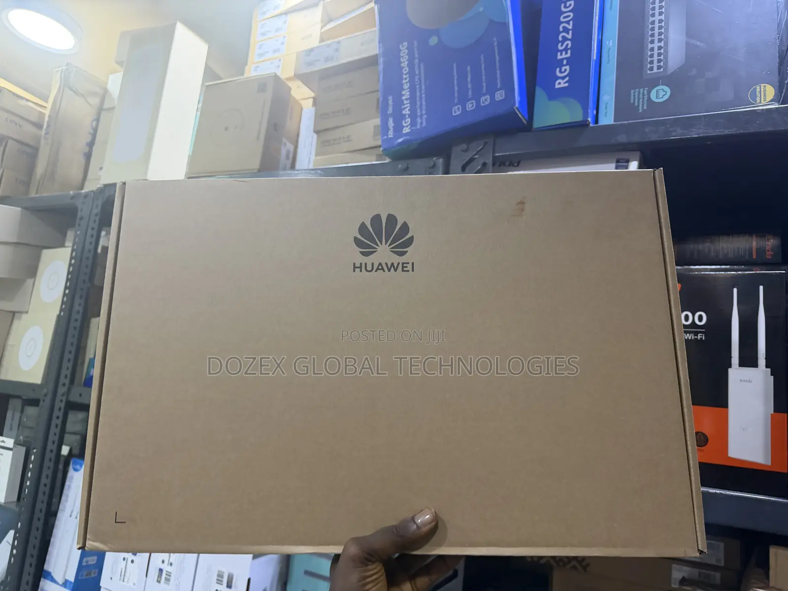 Huawei 48 Ports Gigabits and POE Switch
