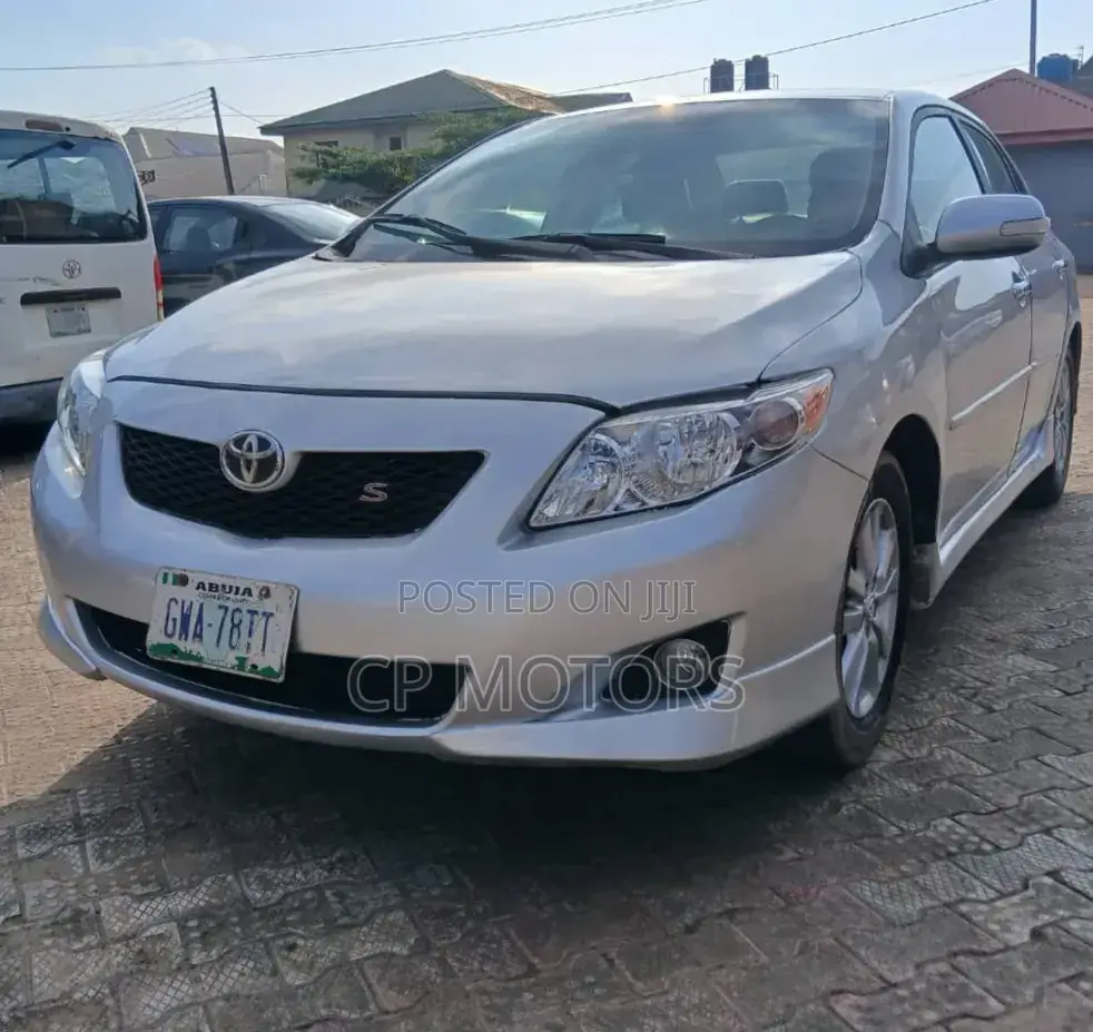 Toyota Corolla S 4dr Sedan (1.8L 4cyl 4A) 2010 Silver
