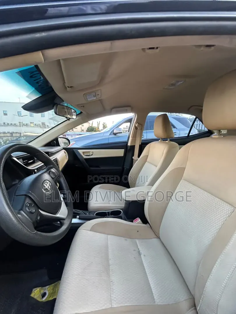 Toyota Corolla 2017 Black