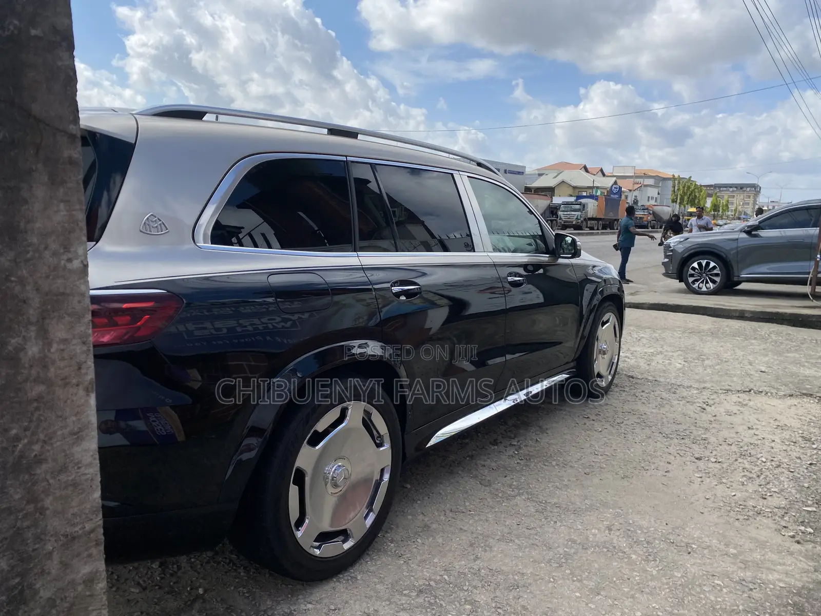 Mercedes-Benz Maybach GLS GLS 600 AWD 2025 Gold