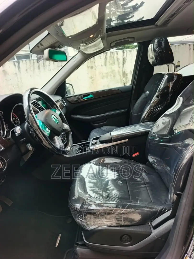 Mercedes-Benz M Class ML350 4dr SUV (3.5L 6cyl 7A) 2014 Black