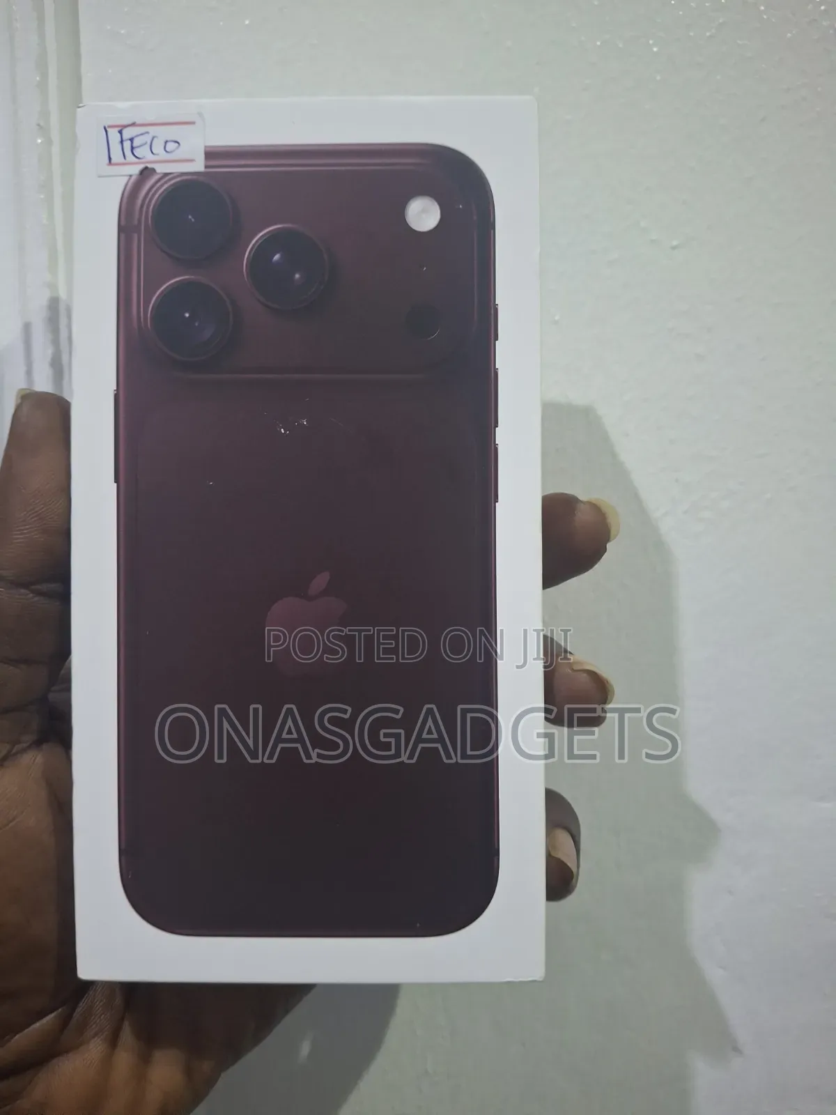New Apple iPhone 18 Pro 256 GB Red