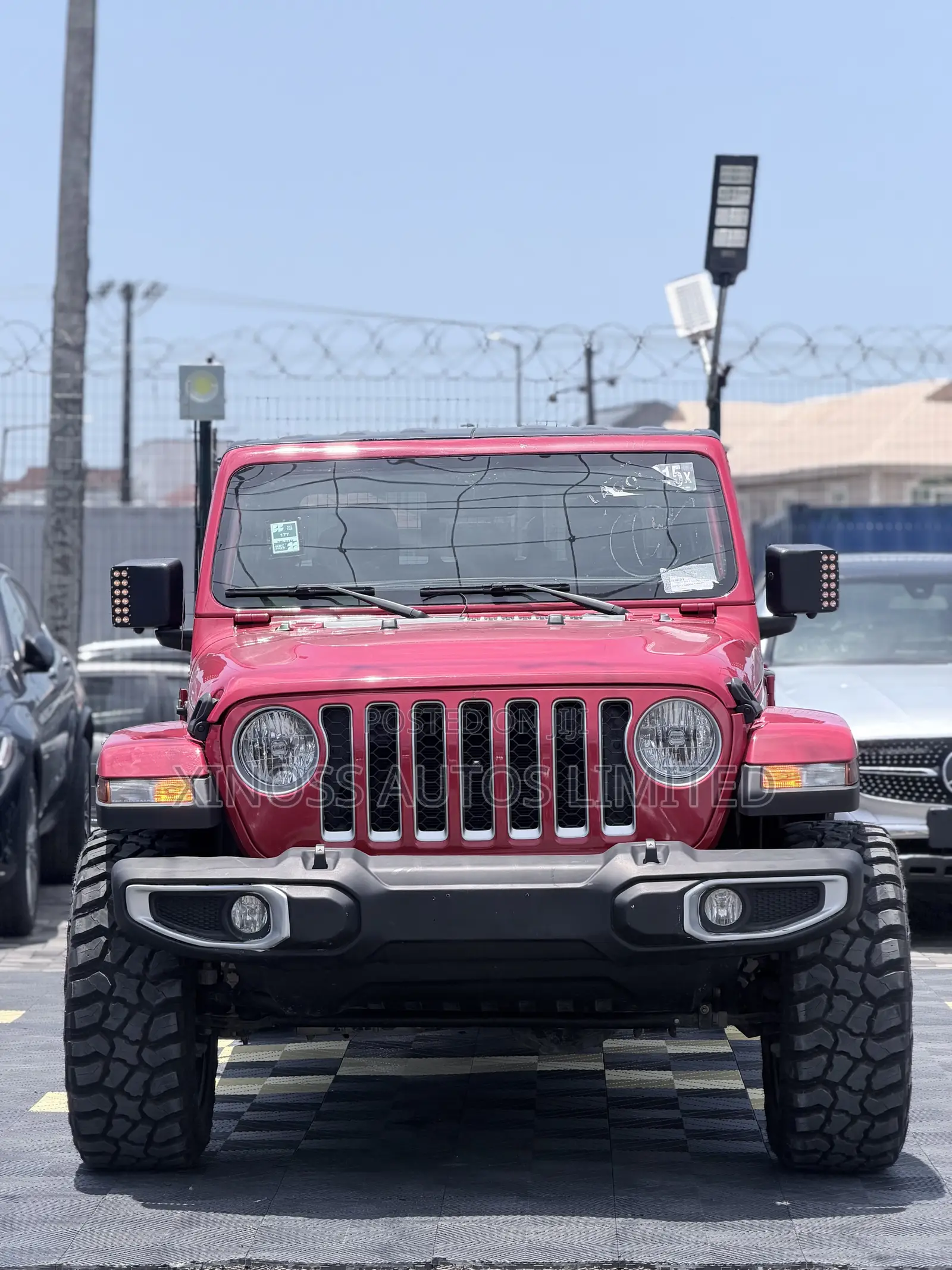 Jeep Gladiator 2022 Red