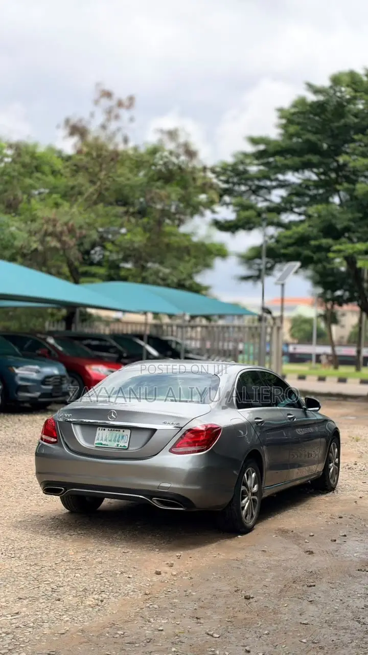 Mercedes-Benz C300 2015 Gray