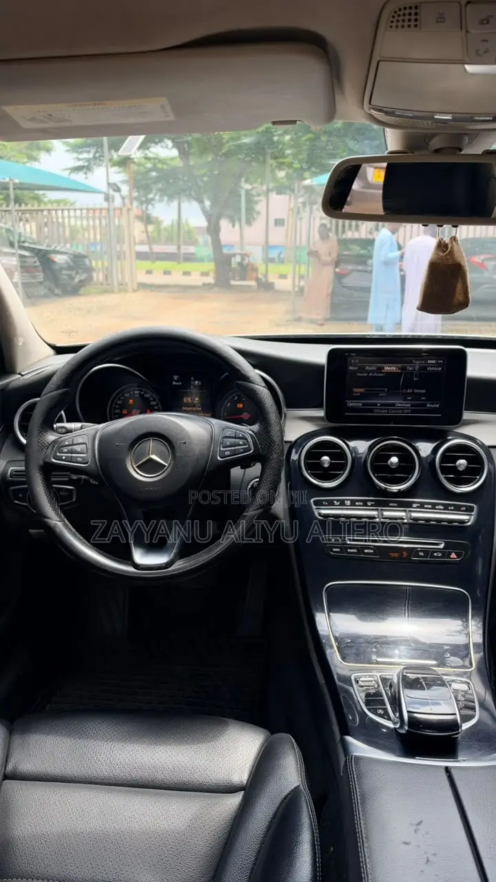 Mercedes-Benz C300 2015 Gray