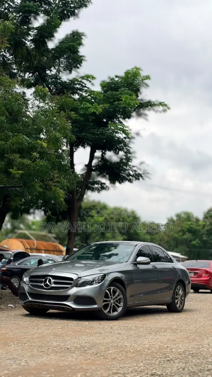 Mercedes-Benz C300 2015 Gray