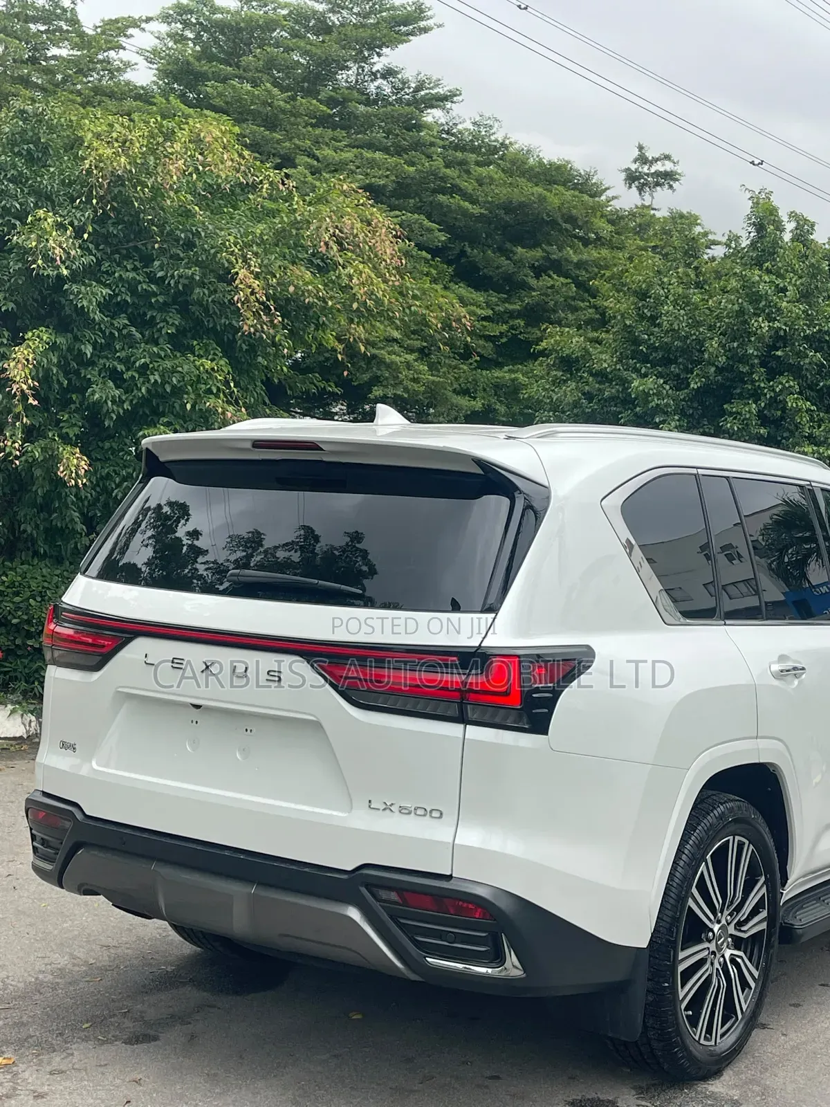 Lexus LX 2023 White