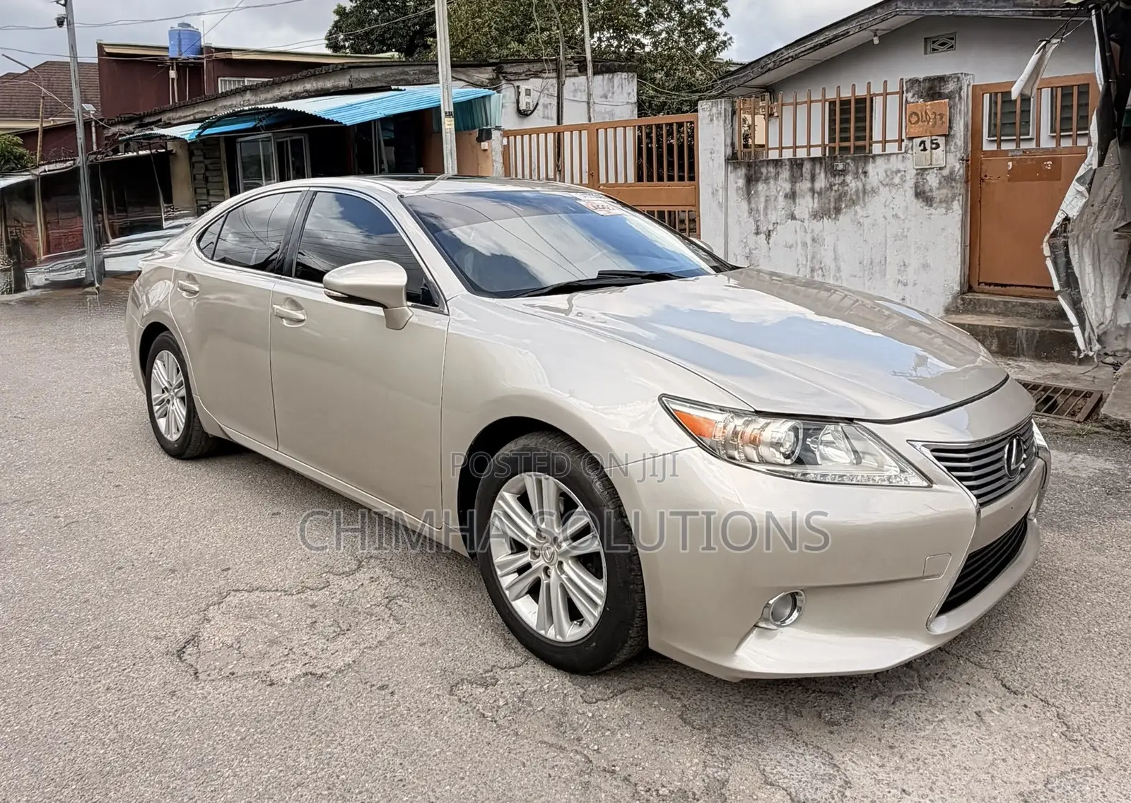 Lexus ES 2013 Gold