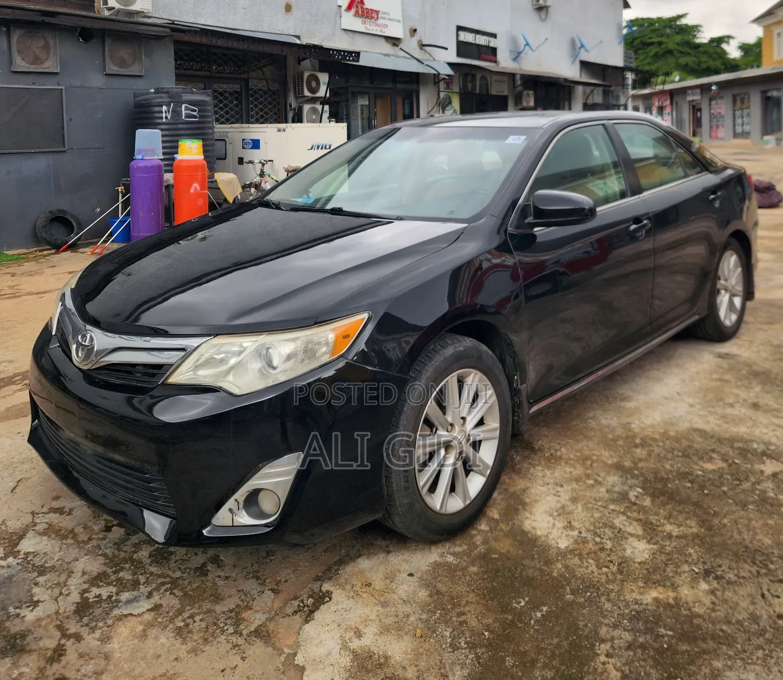 Toyota Camry XLE 4dr Sedan (2.5L 4cyl 6A) 2012 Black