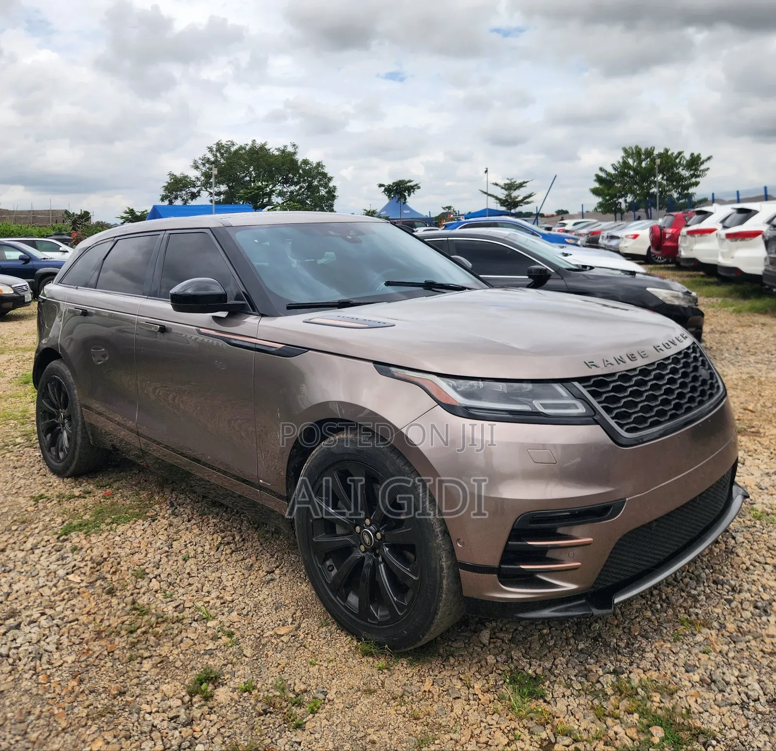 Land Rover Range Rover Velar P250 SE R-Dynamic 4x4 2018 Brown