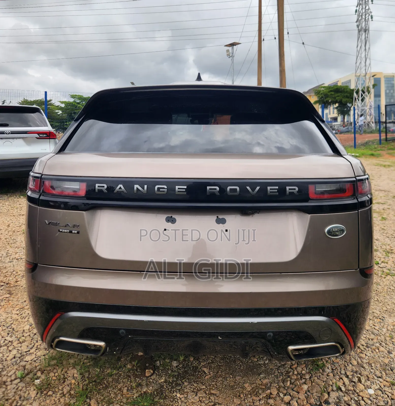 Land Rover Range Rover Velar P250 SE R-Dynamic 4x4 2018 Brown