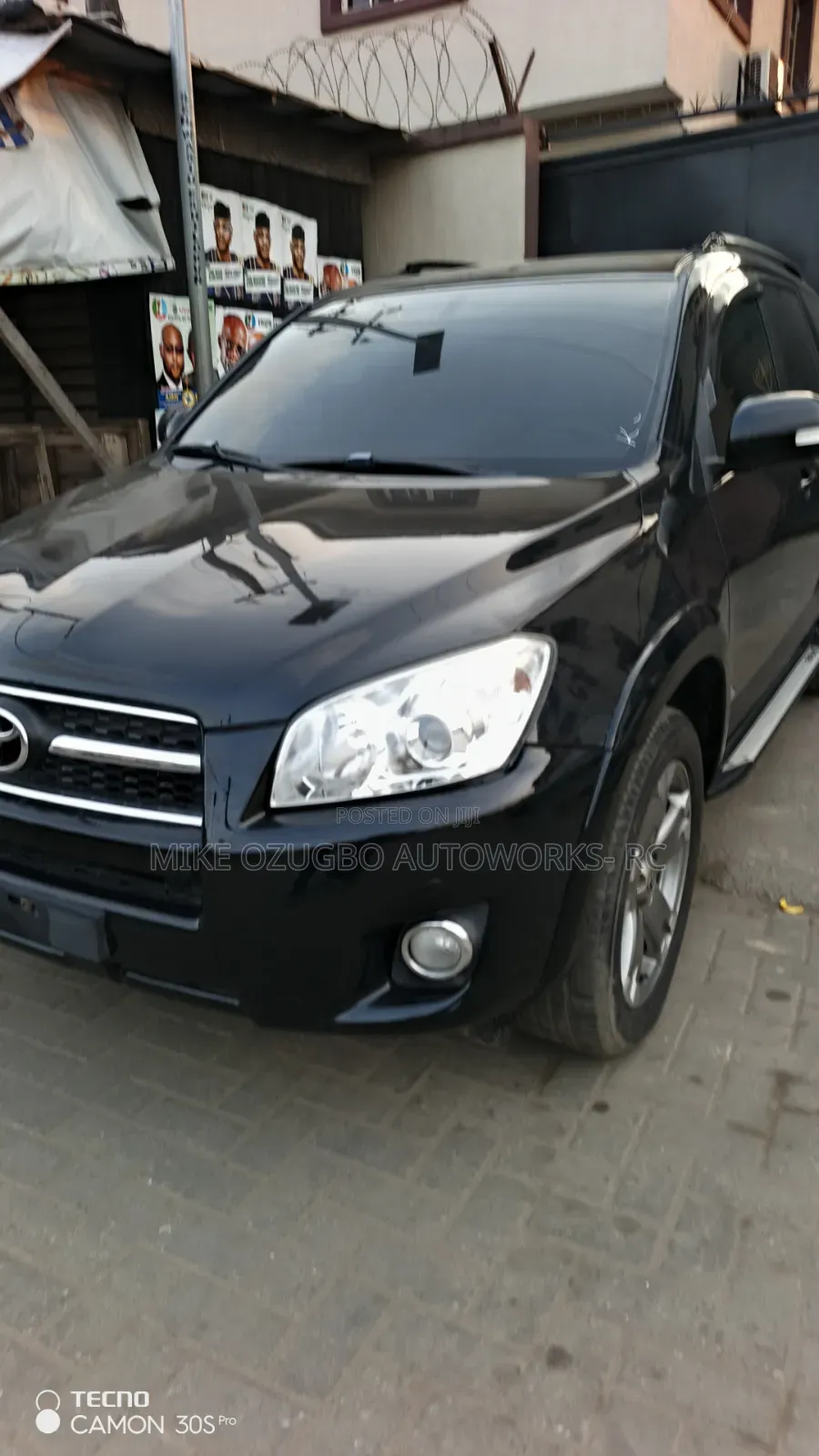 Toyota RAV4 2010 Black