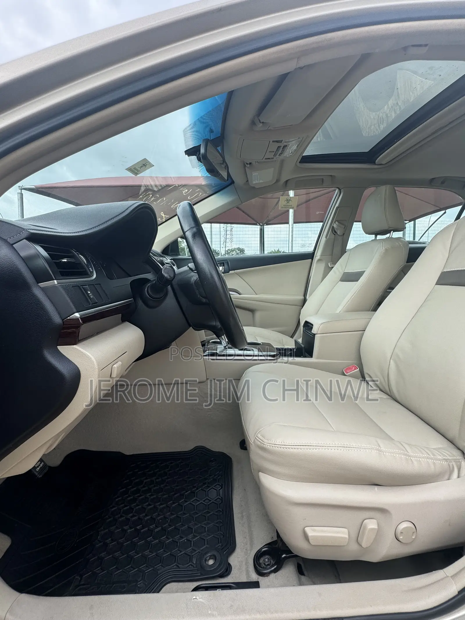 Toyota Camry 2012 Gold