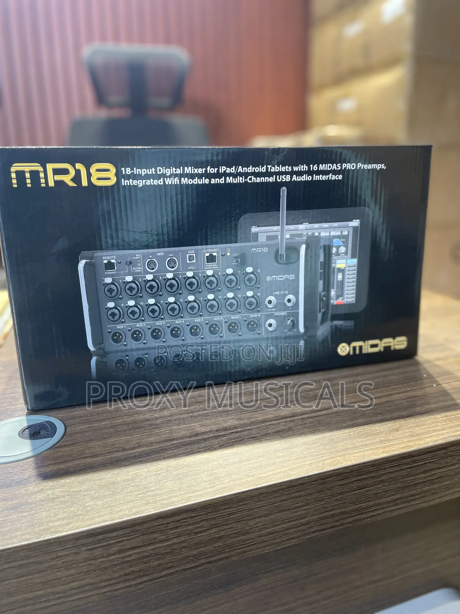 Midas Mr18 18-Input Digital Mixer With iPad/Android Control