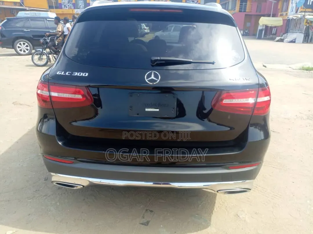 Mercedes-Benz GLC-Class 2017 Black
