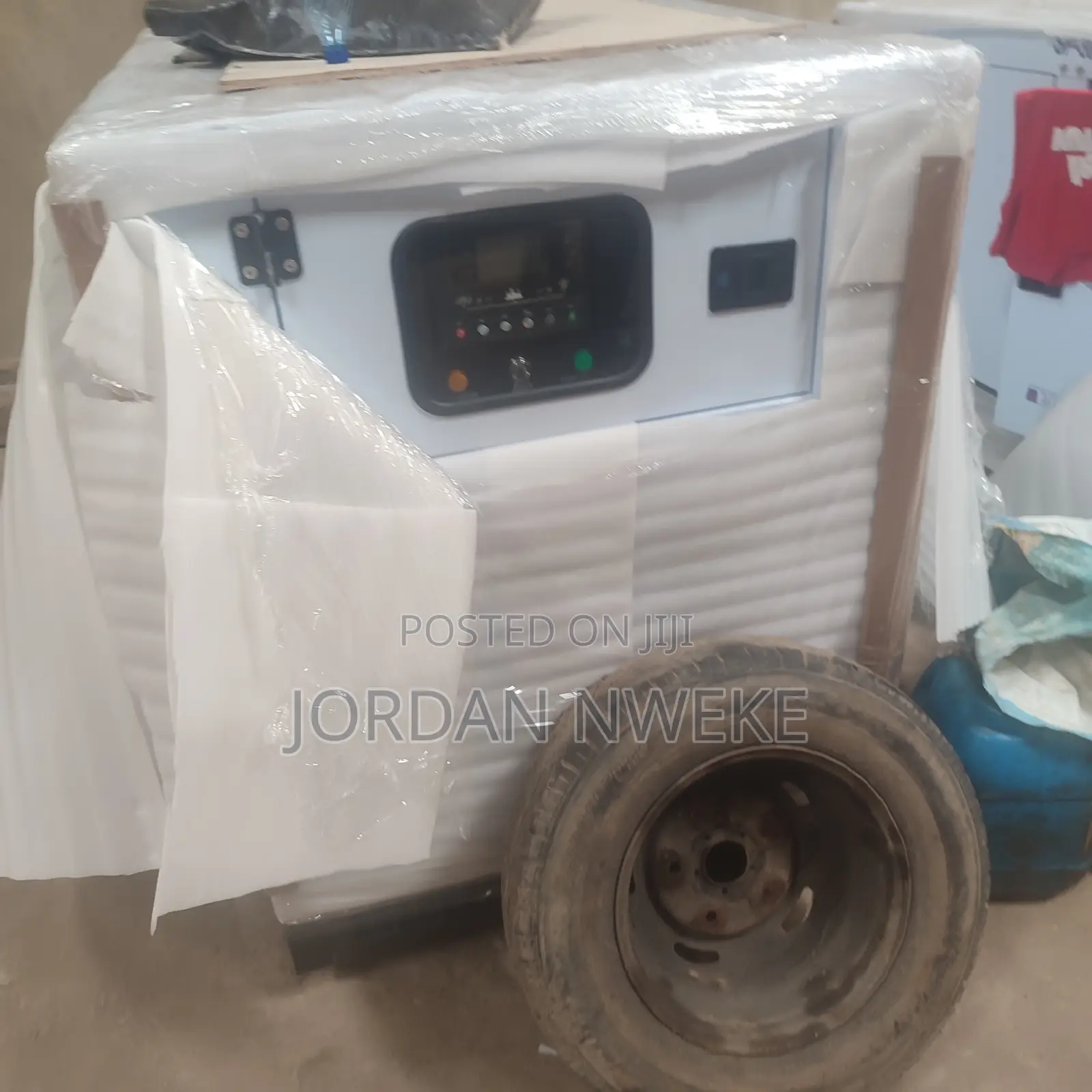 SP 100KVA<Perkins Soundproof Diesel Generator Available