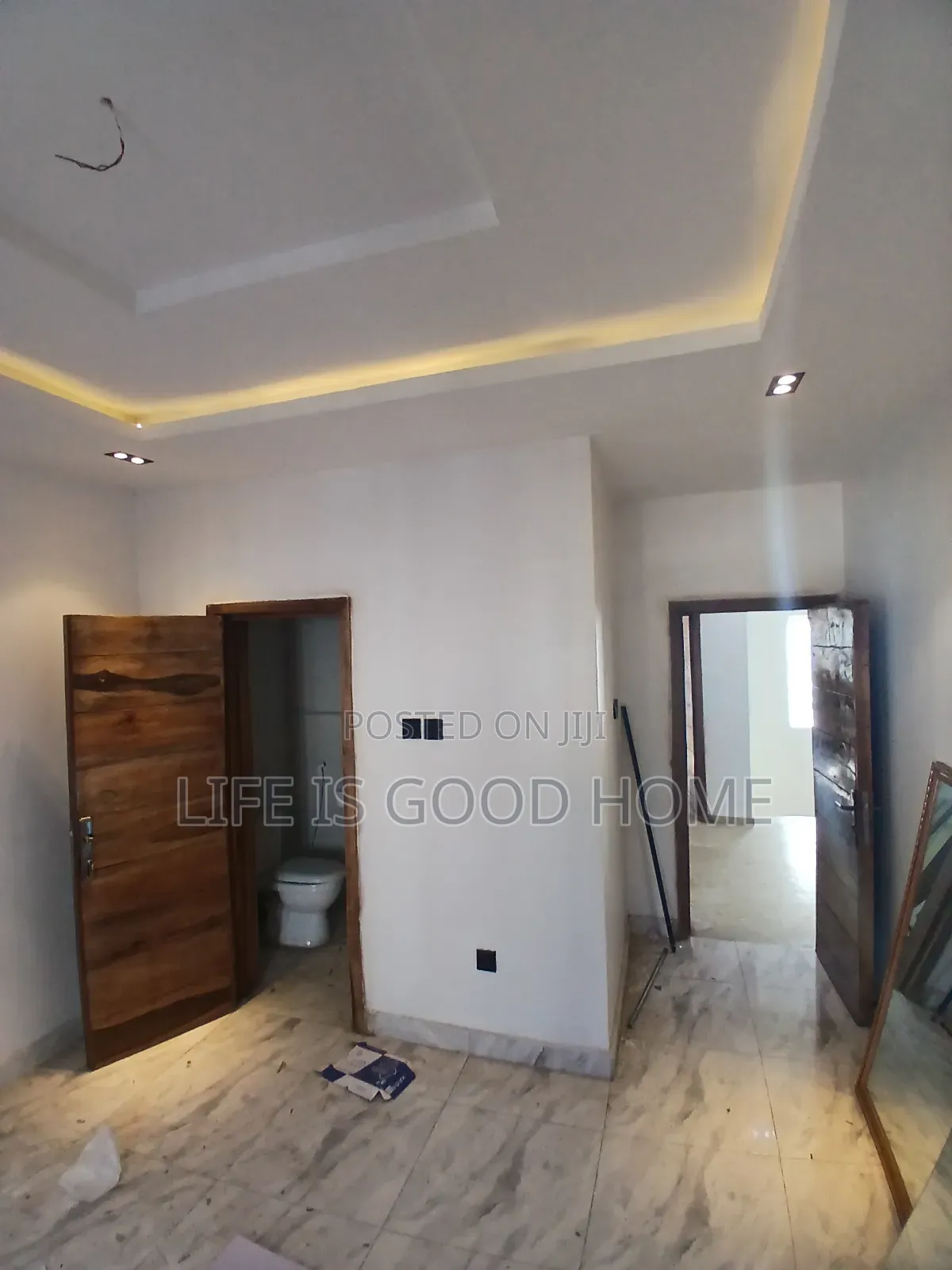 1bdrm Room & Parlour in Osapa London for rent