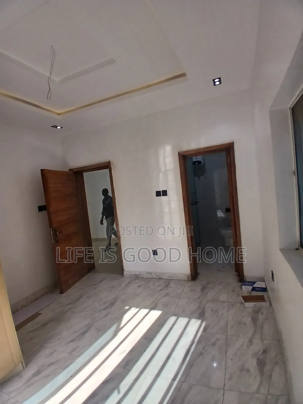 1bdrm Room & Parlour in Osapa London for rent