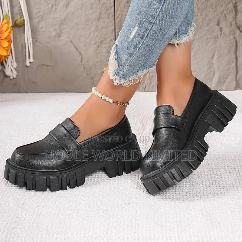 Luxury Black Female Loafers CK 7v