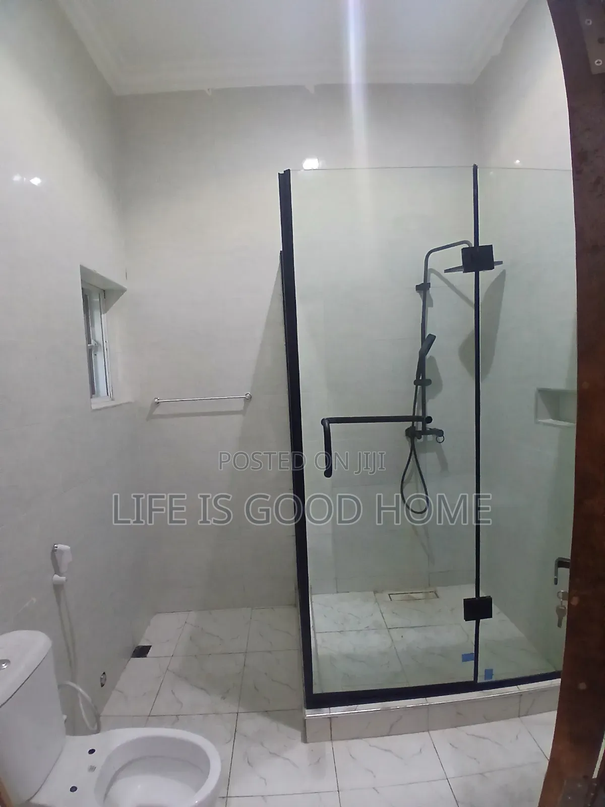 1bdrm Shared Apartment in Osapa London Estate for rent