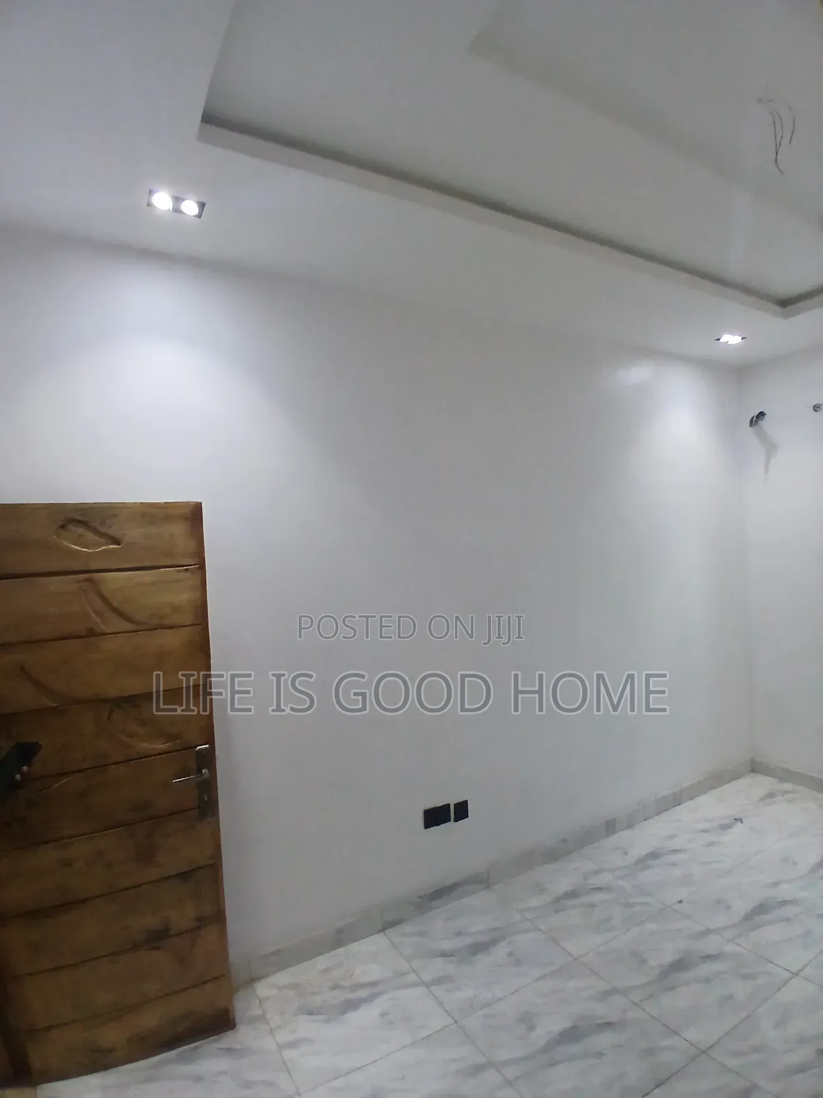 1bdrm Shared Apartment in Osapa London Estate for rent