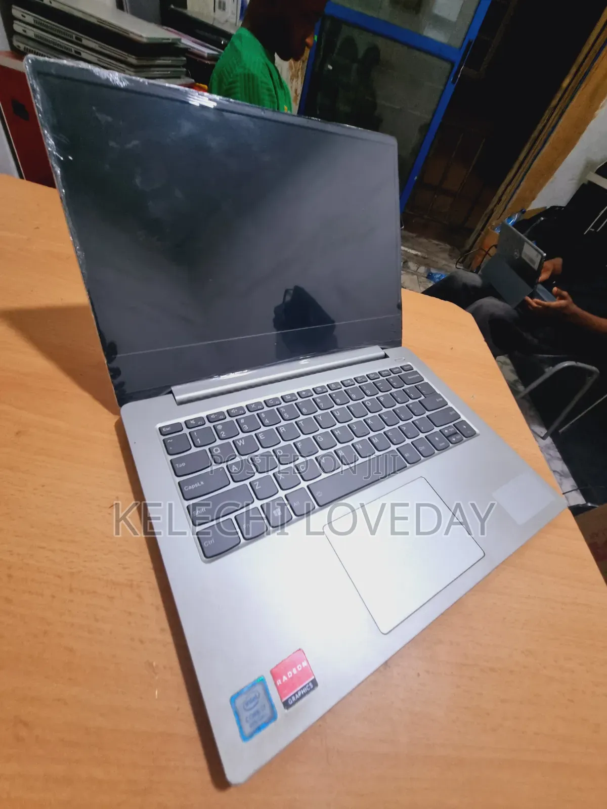 Laptop Lenovo IdeaPad 330S 20GB Intel Core i7 SSD 512GB