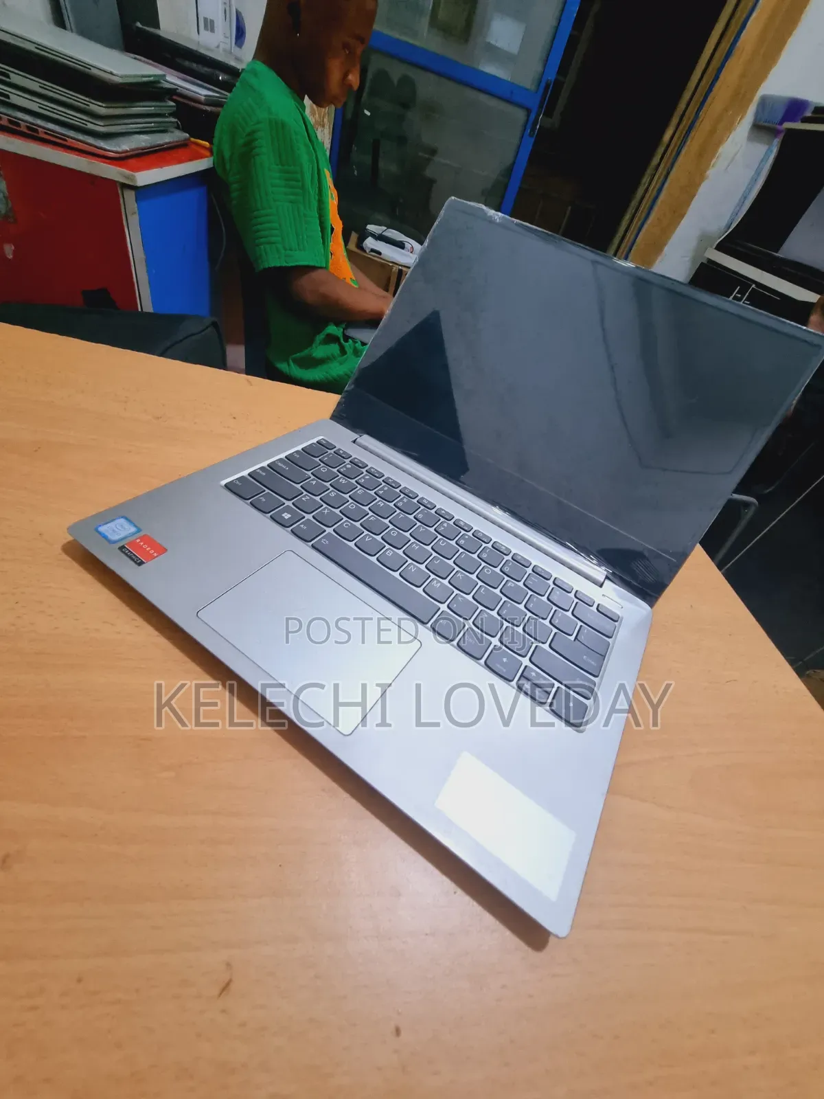 Laptop Lenovo IdeaPad 330S 20GB Intel Core i7 SSD 512GB