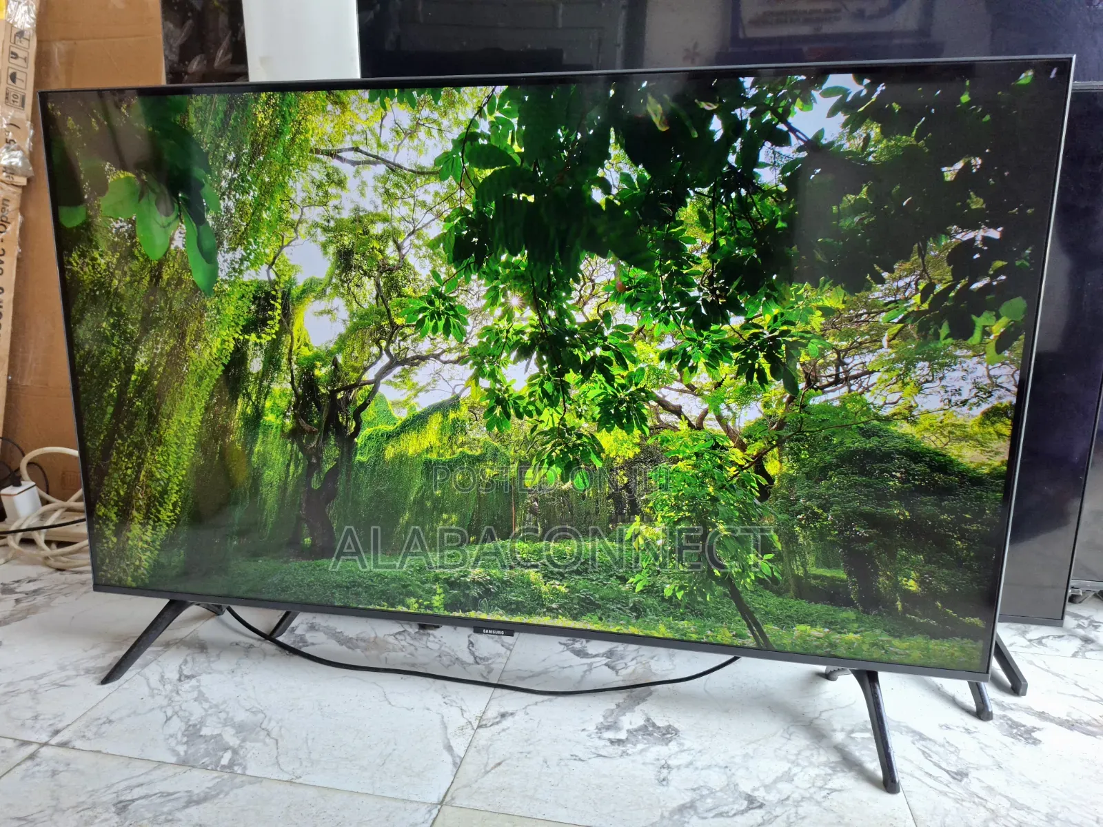 2023 43inchs Samsung CrystalUHD Real4k HDR Smart TV