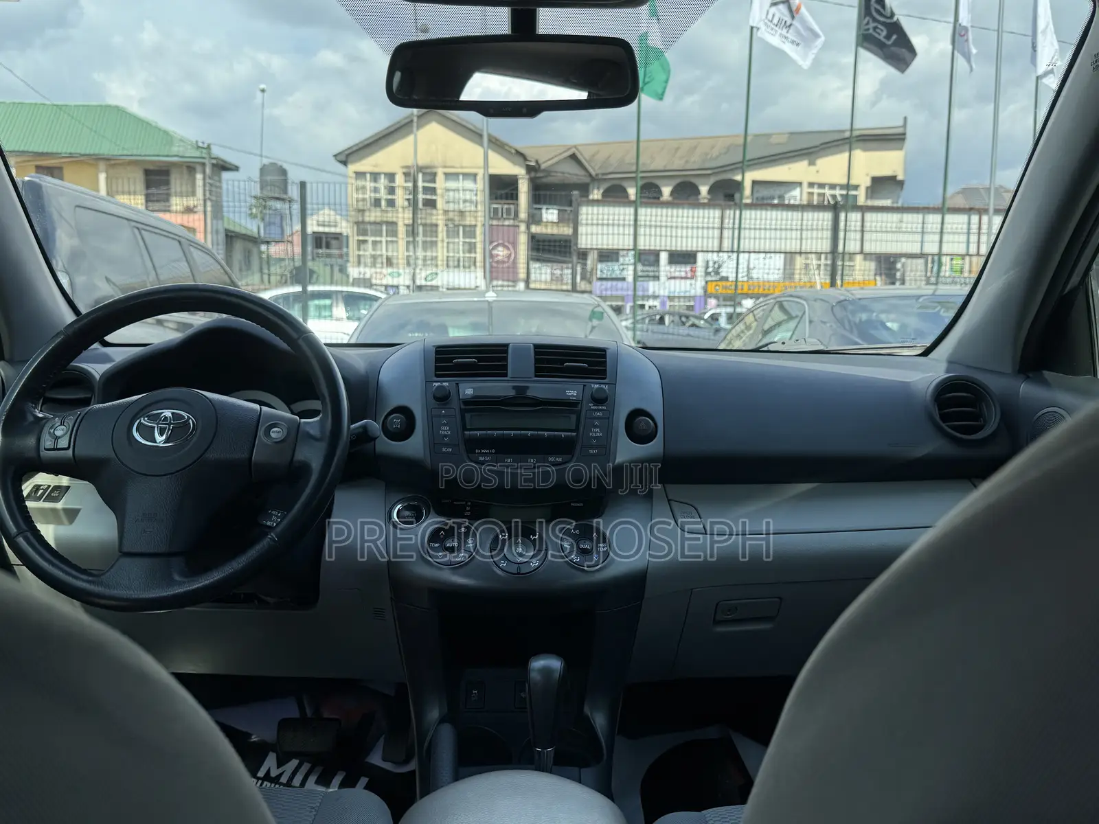 Toyota RAV4 2012 Silver