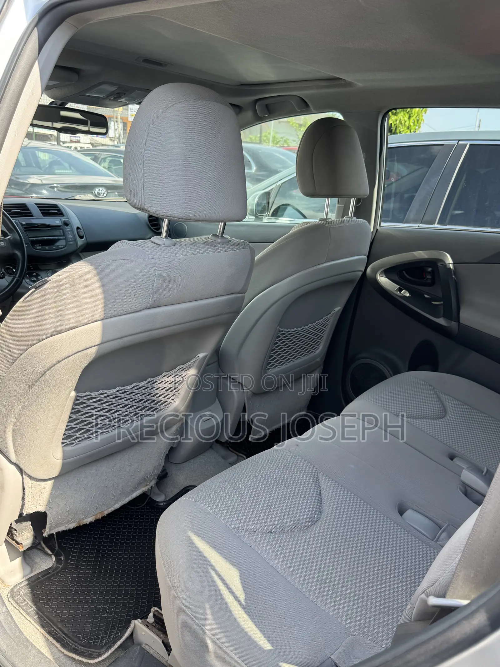 Toyota RAV4 2012 Silver