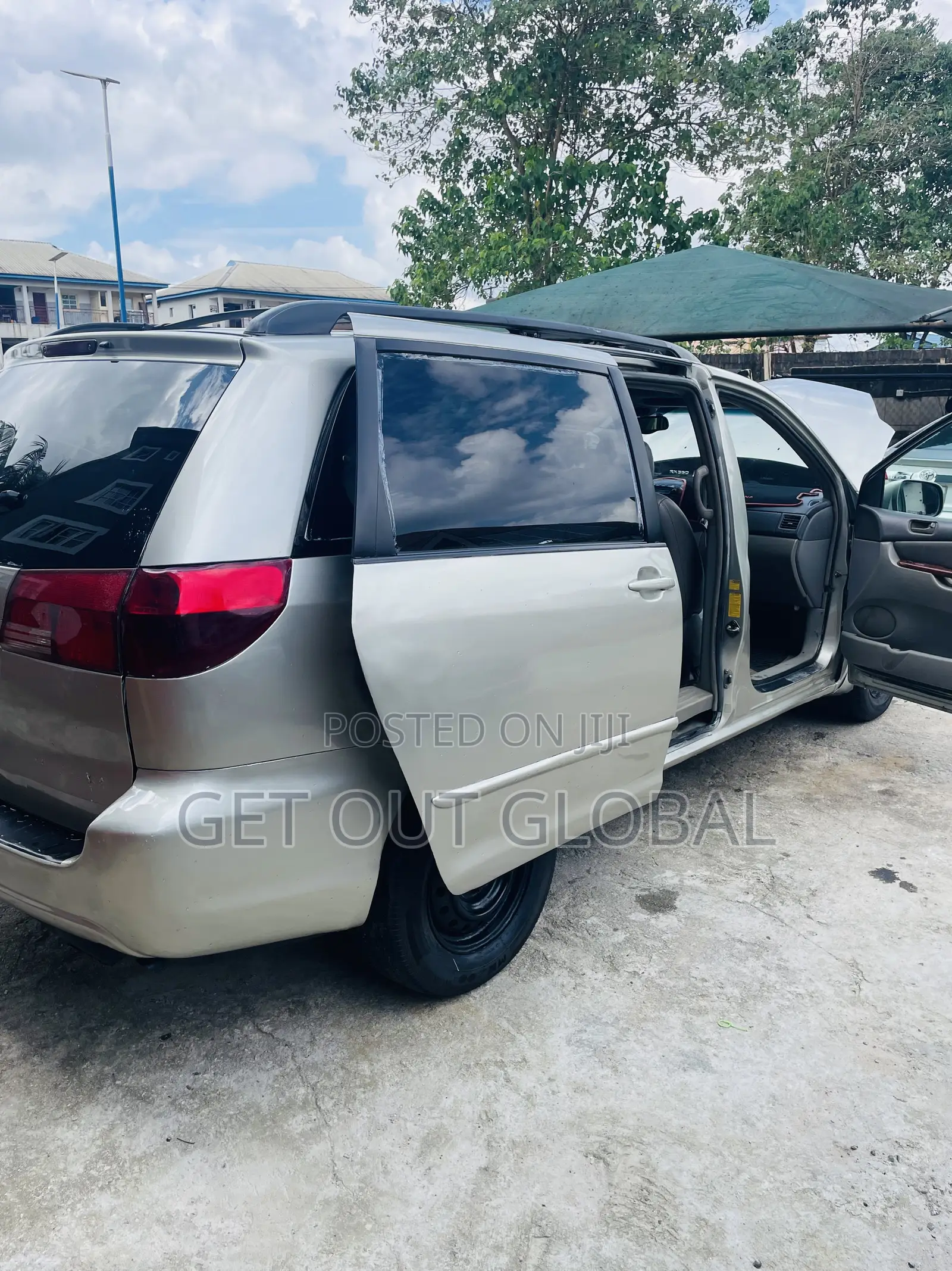 Toyota Sienna XLE AWD 2006 Silver