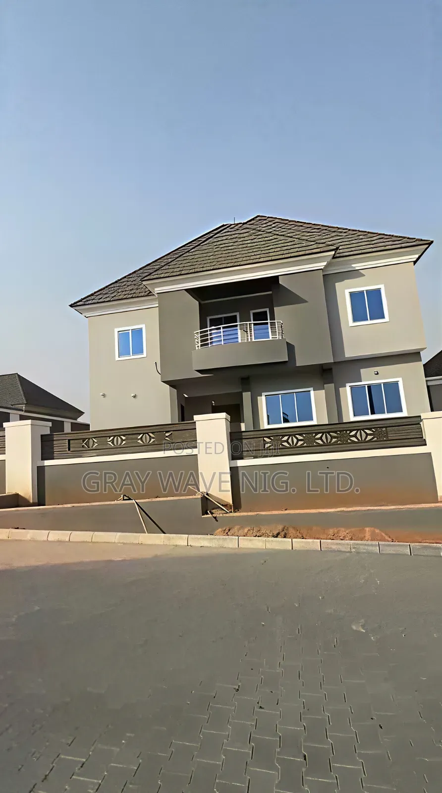 4bdrm Duplex in Galadimawa for sale