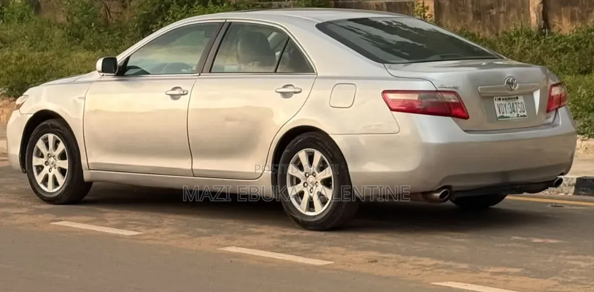 Toyota Camry 2008 Silver