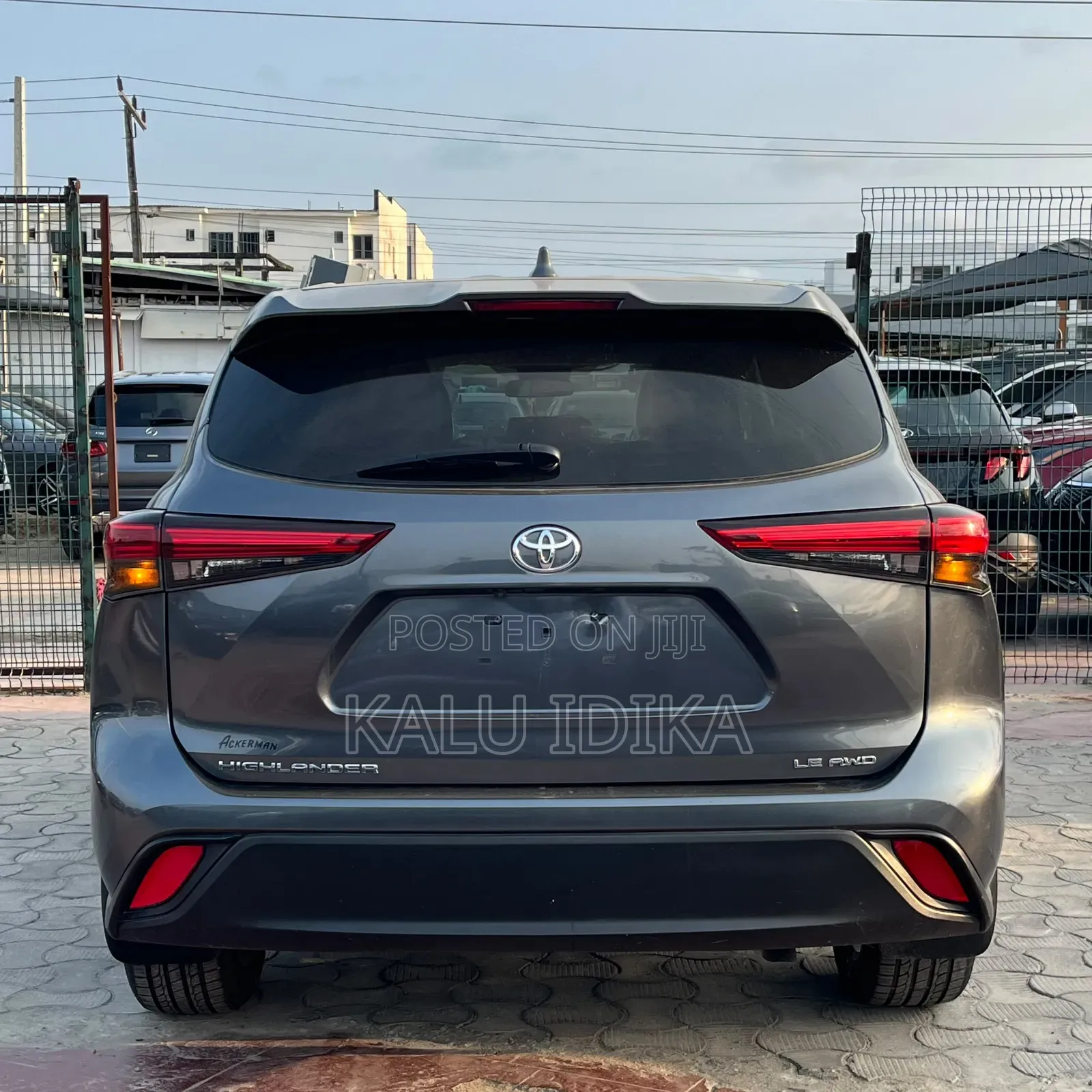 Toyota Highlander LE AWD 2020 Gray