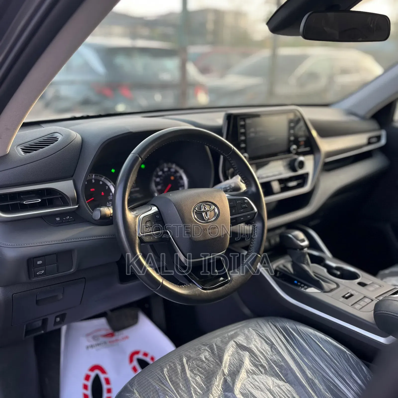 Toyota Highlander LE AWD 2020 Gray