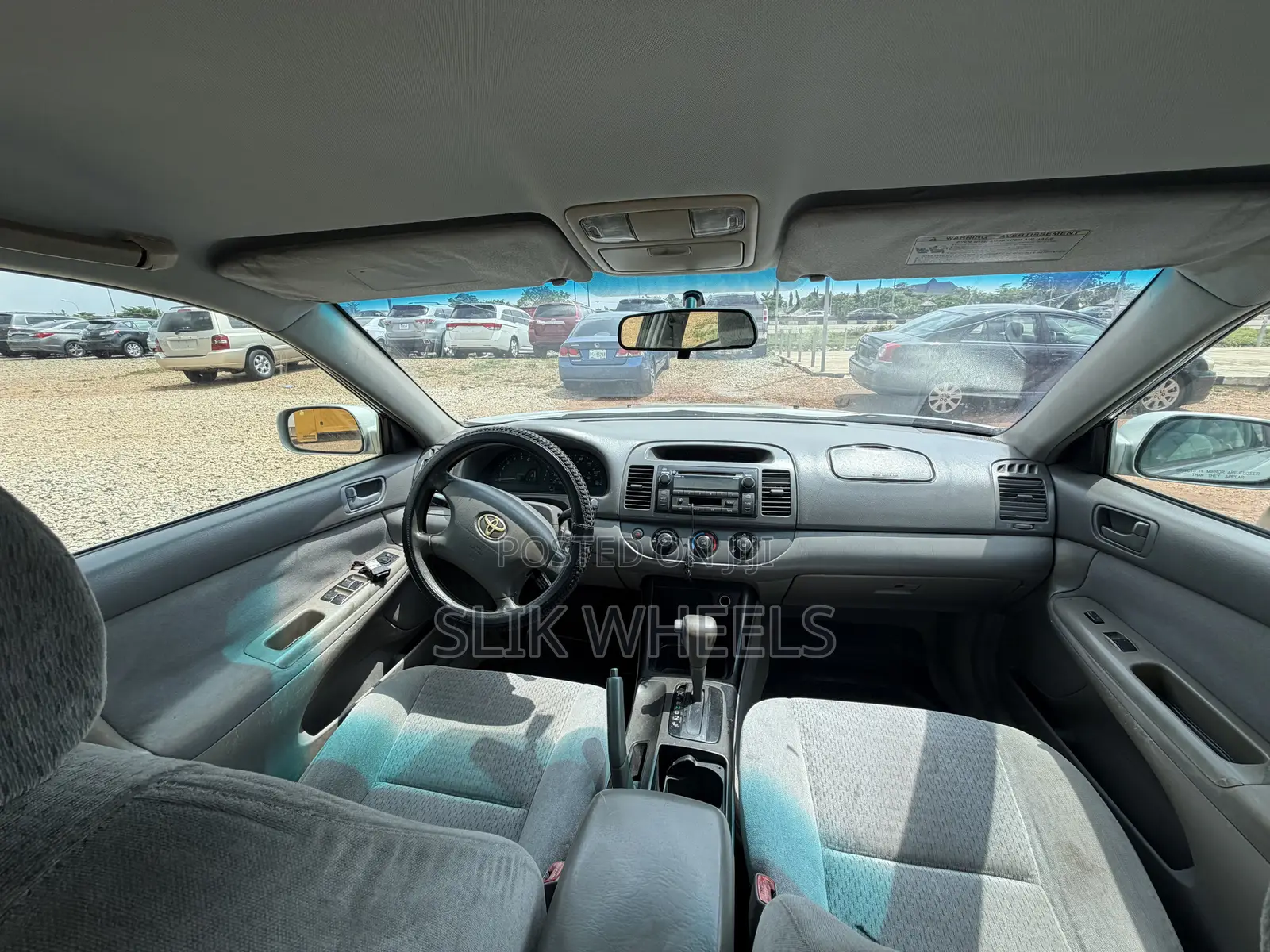 Toyota Camry LE 4dr Sedan (2.4L 4cyl 5A) 2005 Silver