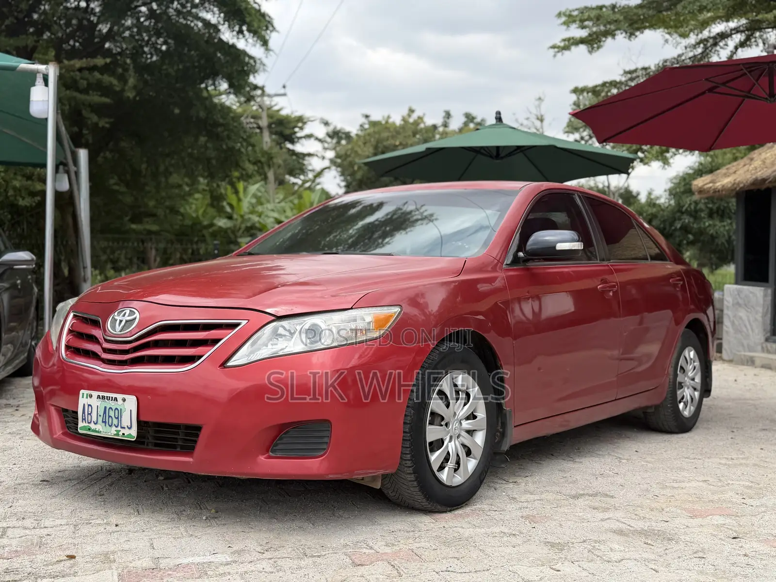 Toyota Camry LE 4dr Sedan (2.5L 4cyl 6AM) 2010 Red