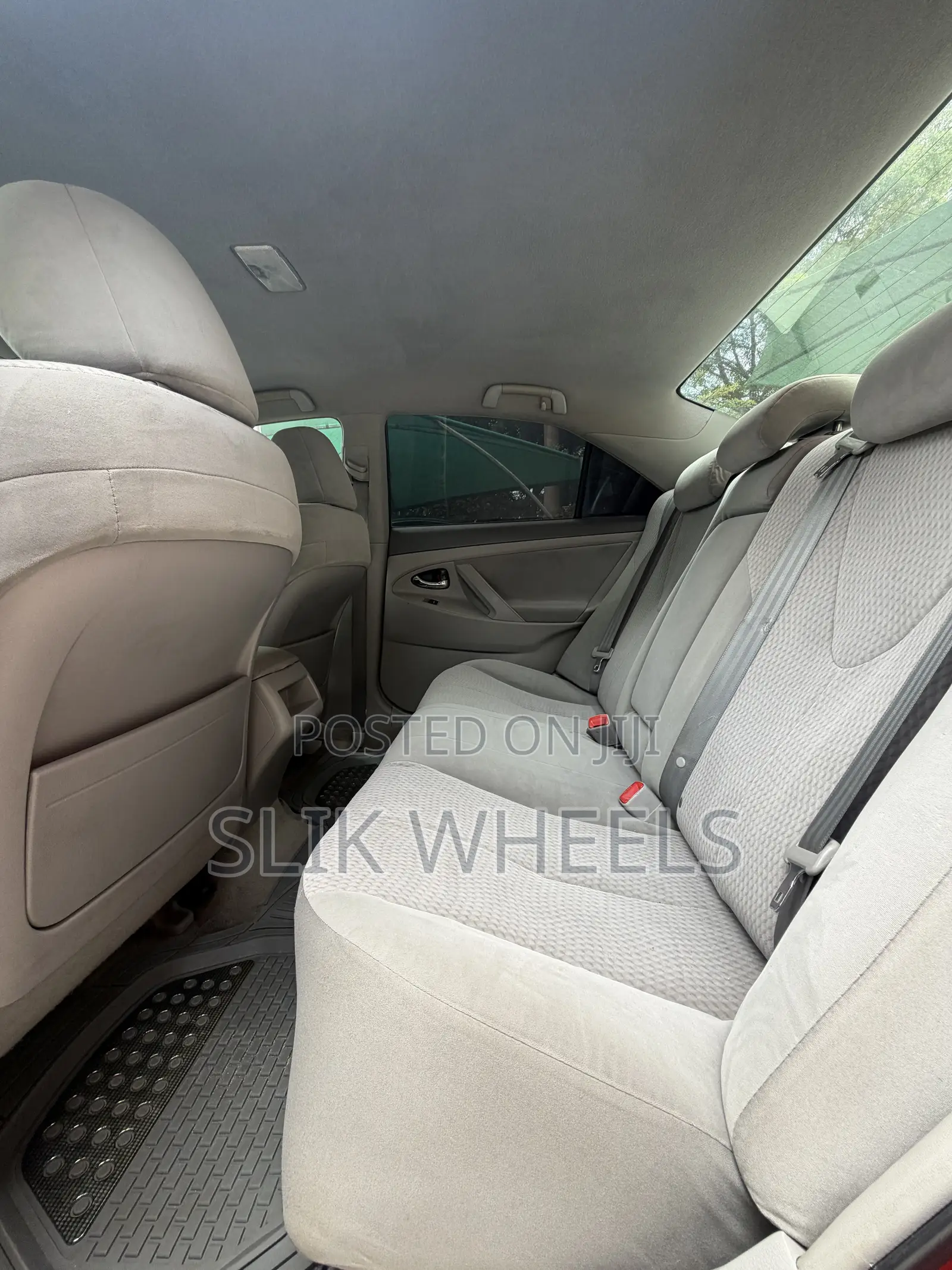 Toyota Camry LE 4dr Sedan (2.5L 4cyl 6AM) 2010 Red