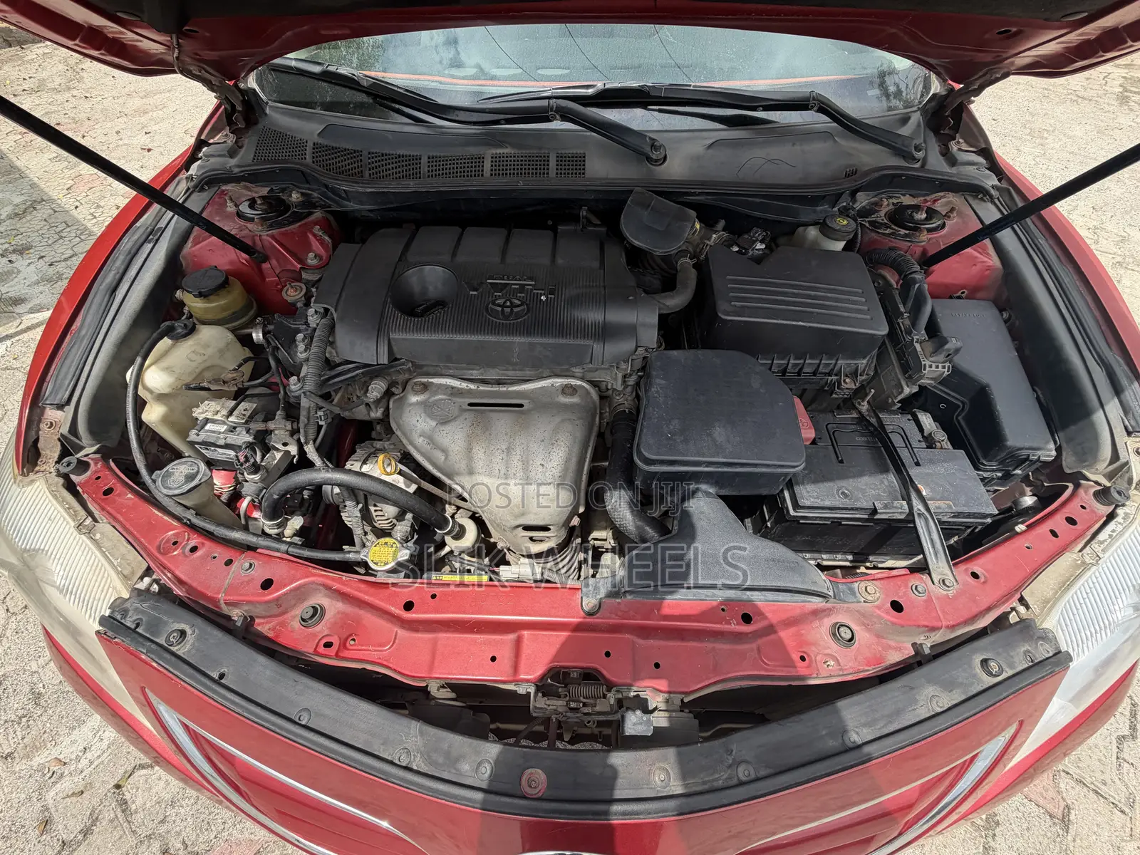 Toyota Camry LE 4dr Sedan (2.5L 4cyl 6AM) 2010 Red