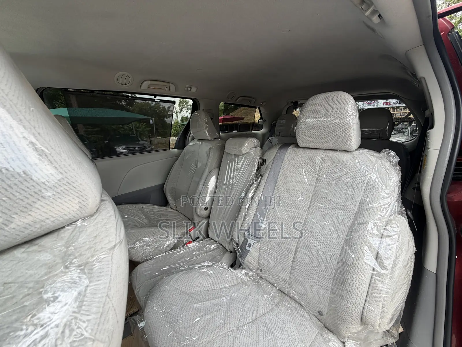 Toyota Sienna LE 7 Passenger 2010 Red