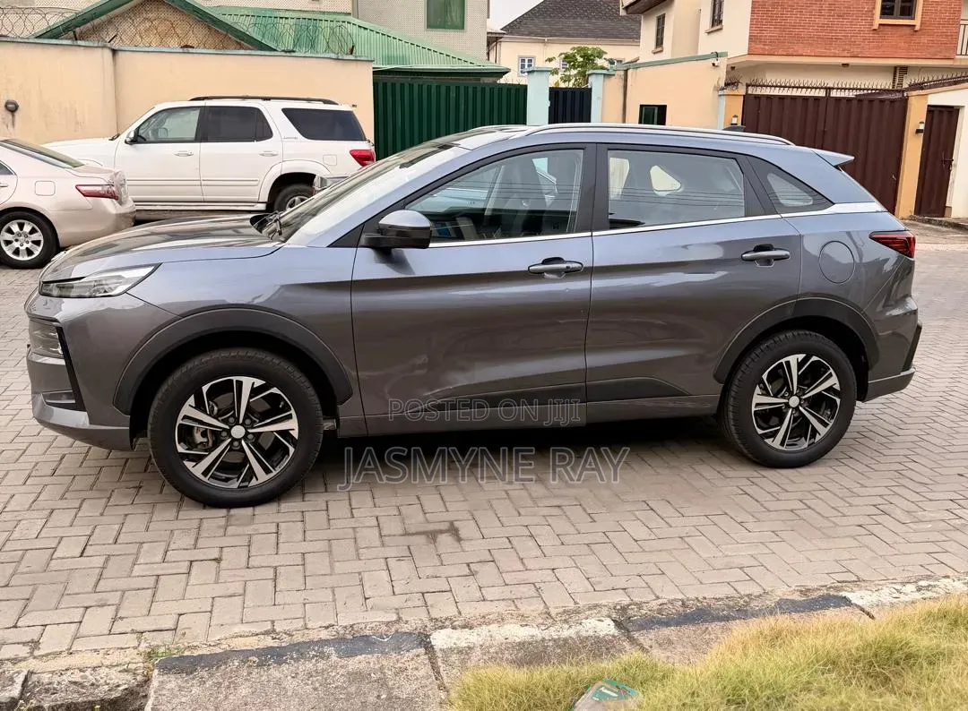 JAC JS3 1.6 FWD 2022 Gray