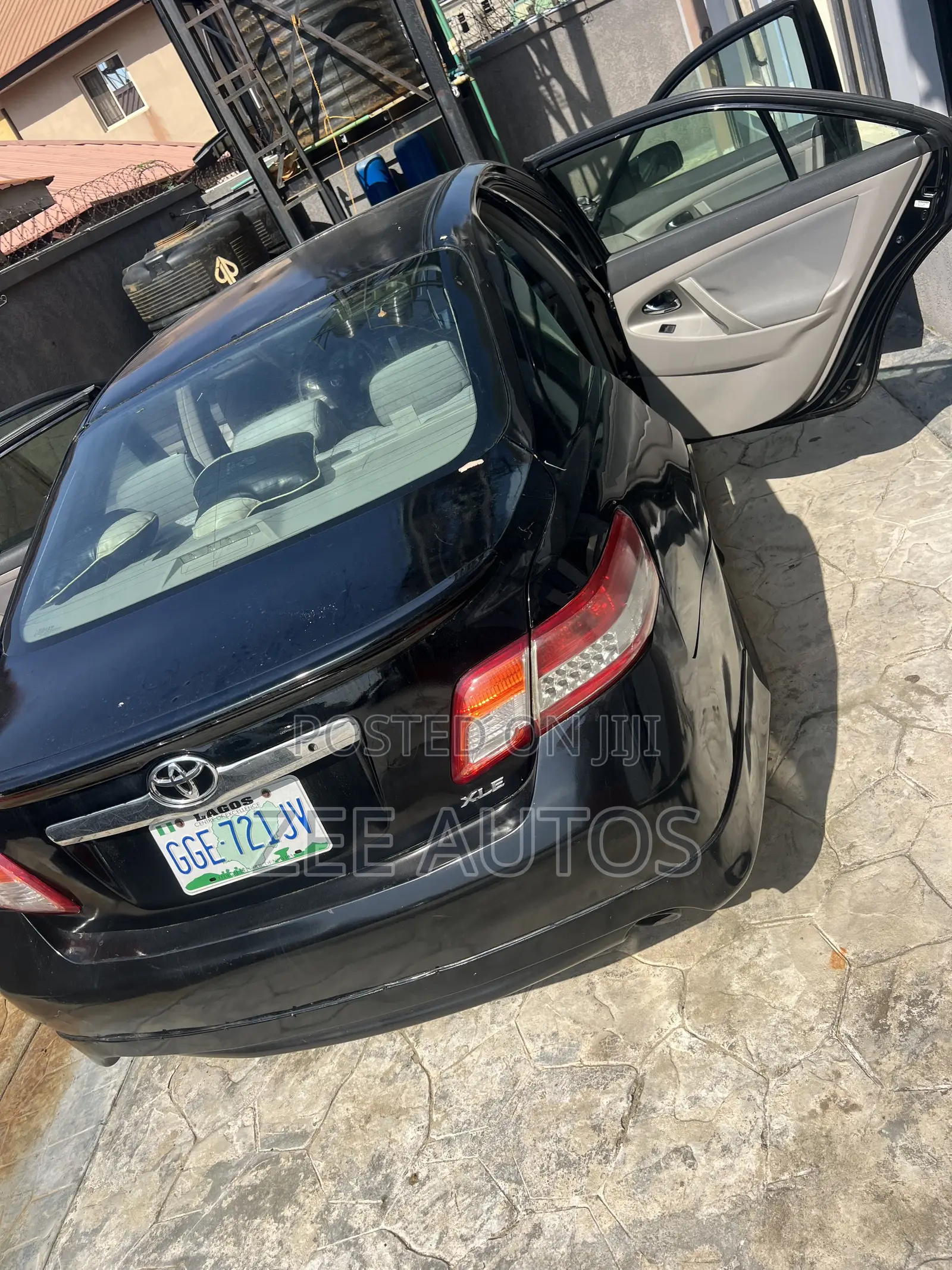 Toyota Camry XLE 4dr Sedan (2.4L 4cyl 5A) 2009 Black