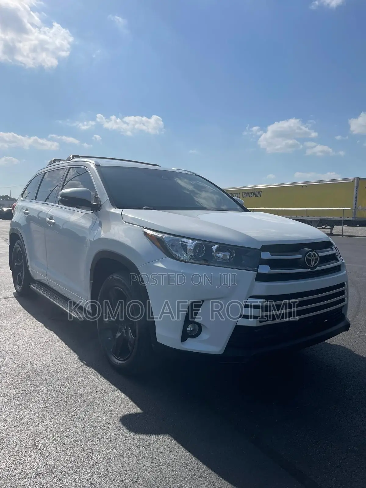 Toyota Highlander Limited 2019 White